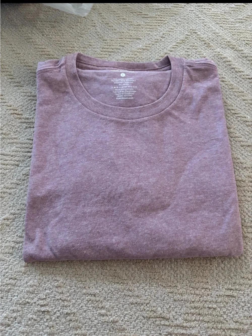 True Religion Men’s Short Sleeve Crew Tee in Dusty red